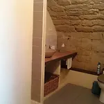 La Meridienne Des Collines Bed & Breakfast