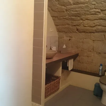 فندق مبيت وإفطار La Meridienne Des Collines La Motte-de-Galaure